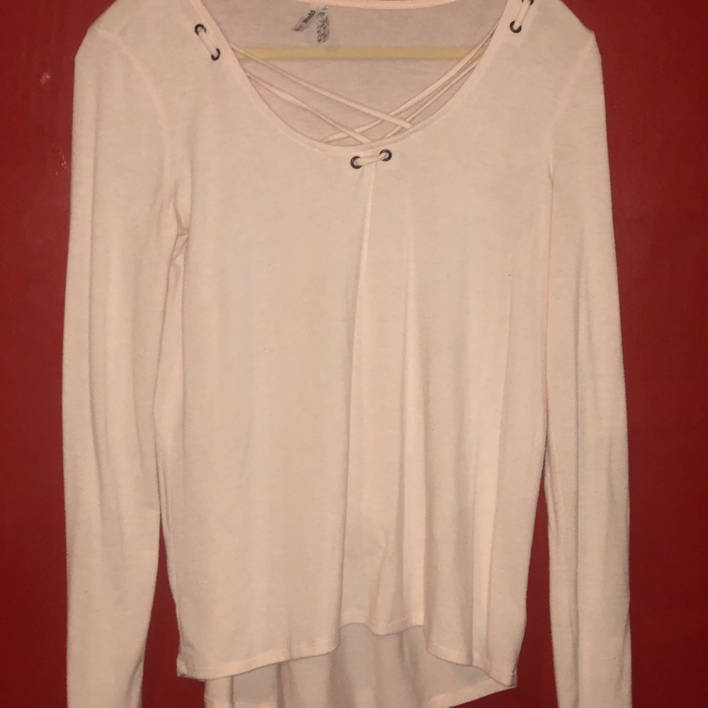 Light pink long sleeved tshirt